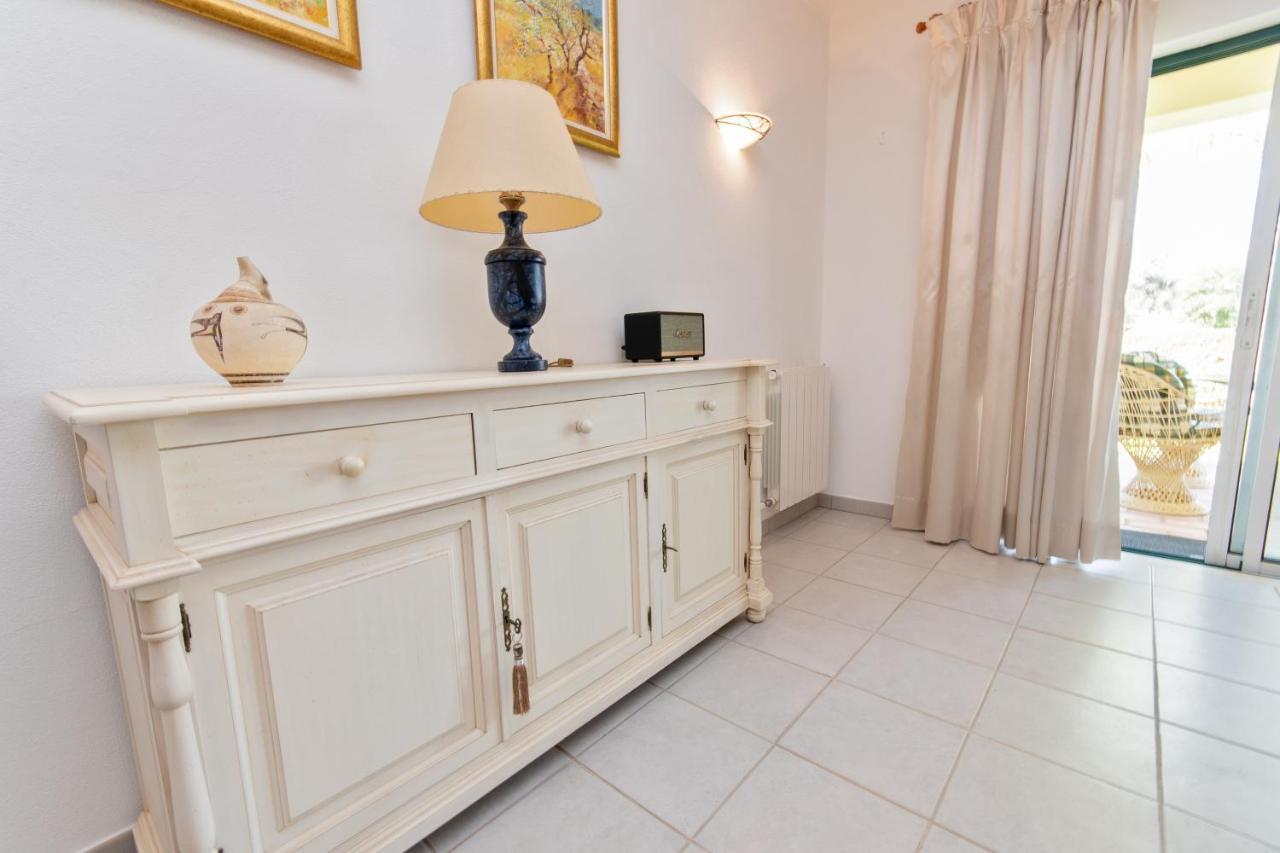 Carvoeiro, 2BR Pestana Gramacho Golf Apartment Estômbar Exterior foto